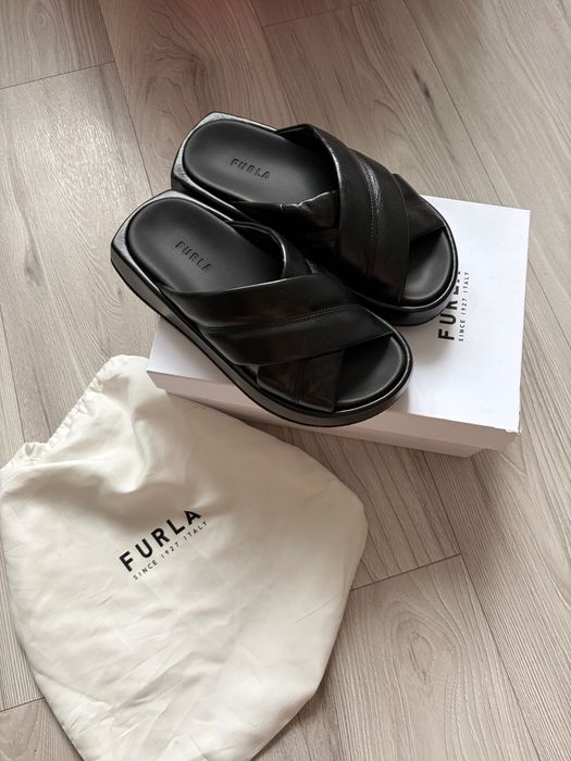 Klapki Furla r. 38