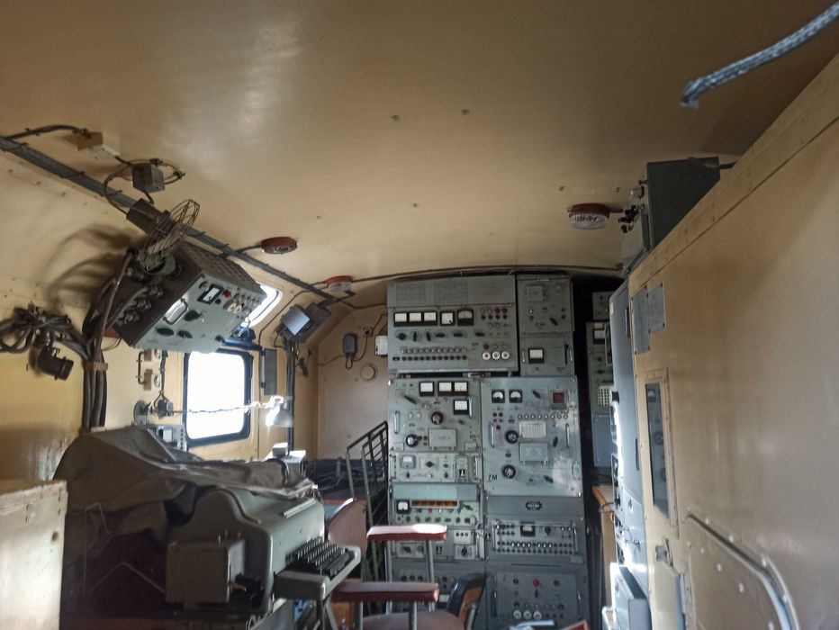 Radiostacja R-140 wojskowa radiolinia R-140