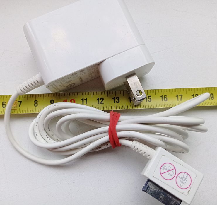 Блок питания KTC HU10104-11295
KTC HU10104 -11295
AC/DC adapter
KTC HU