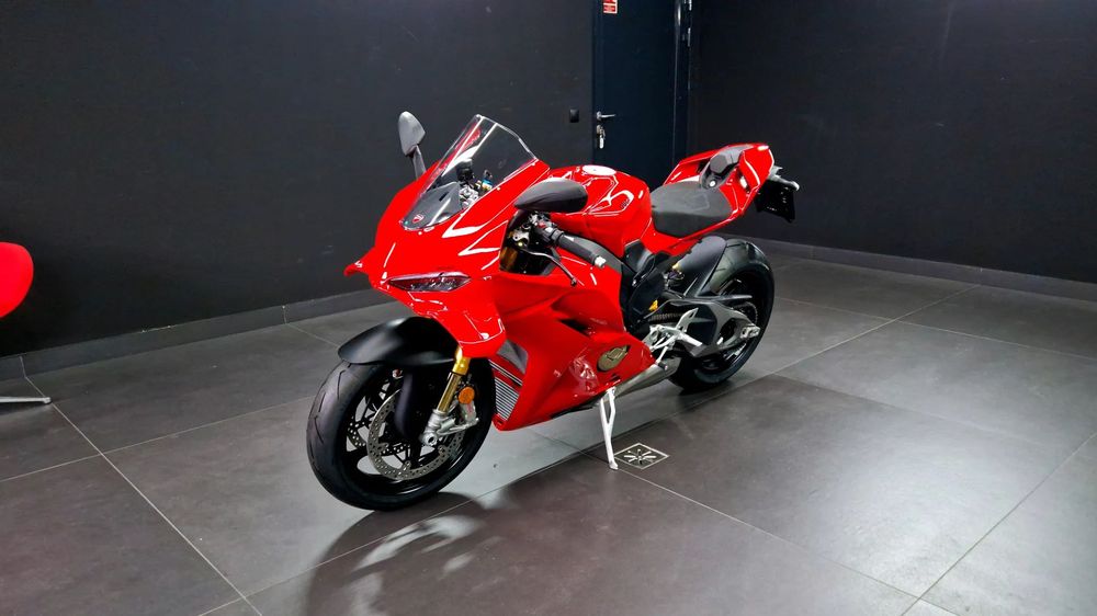 Ducati Panigale V4S
