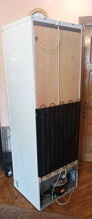 Холодильник Indesit