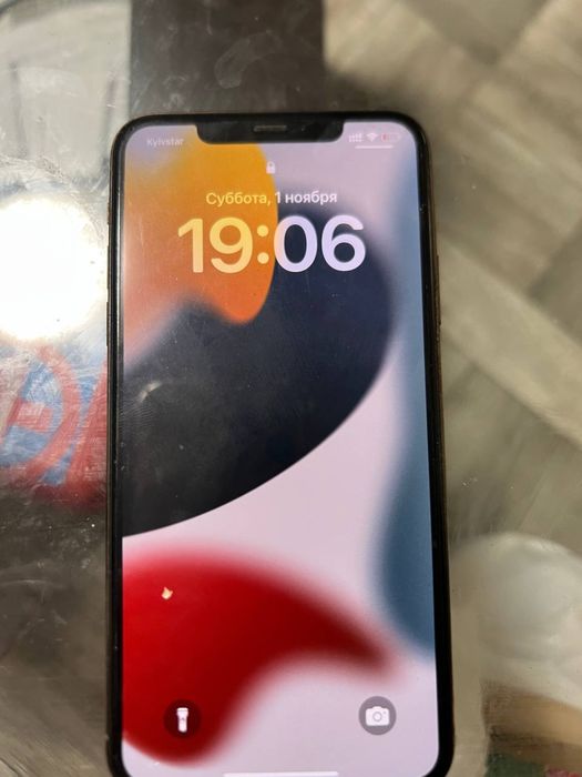 Продам Айфон 11 про макс
