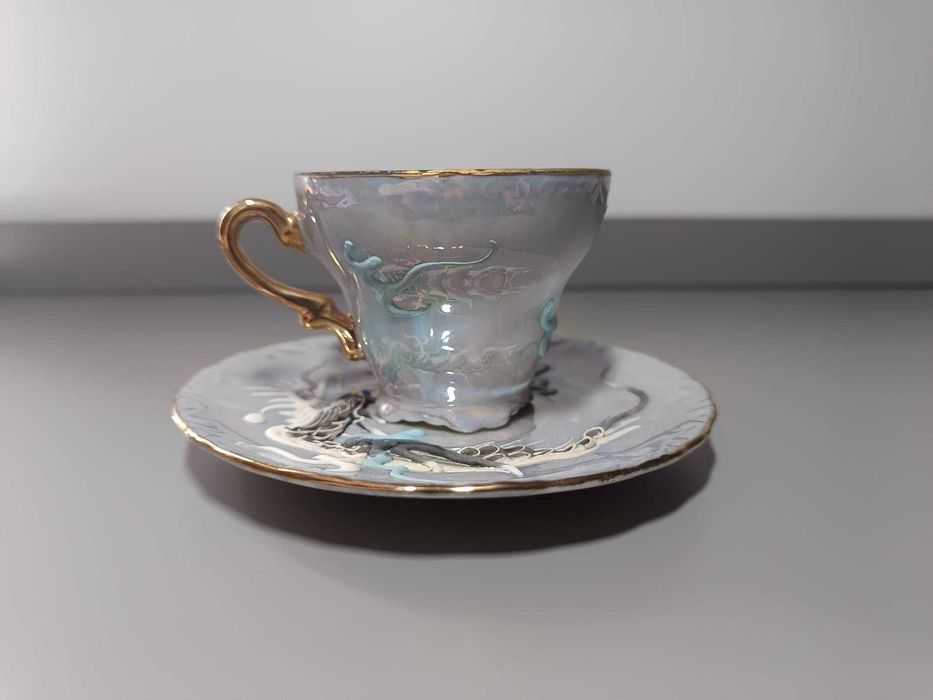 Chávenas Japonesas em Madre Pérola – Dragão em Relevo