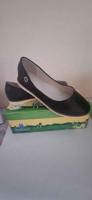 Туфлі для  дівчинки