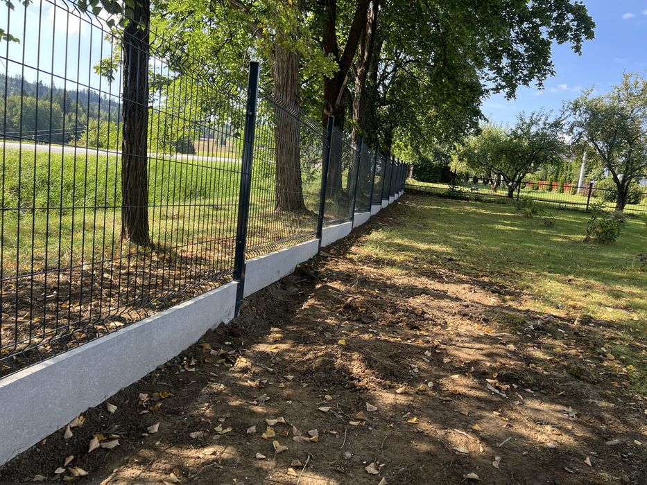 ogrodzenia panelowe 40 zł Montaz /MAterial