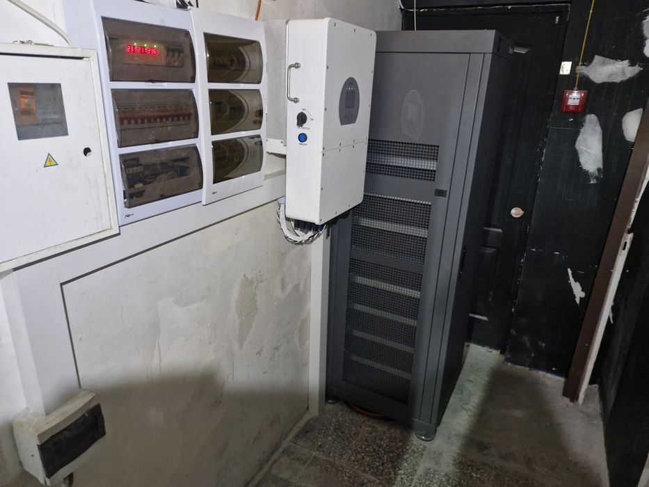 Електрик24/7  Встановлення резервного живлення інверторів, зарядних ст