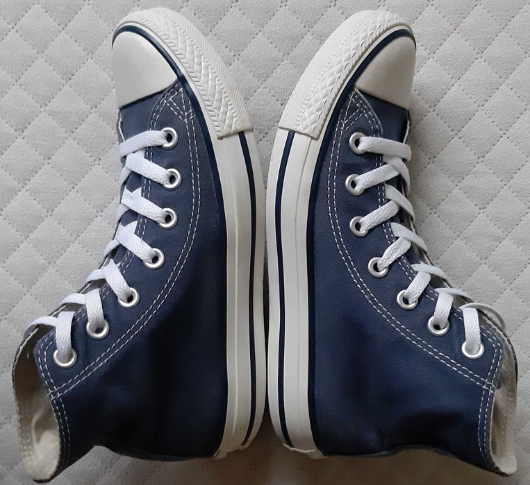 Converse Chuck Taylor All Star Hi