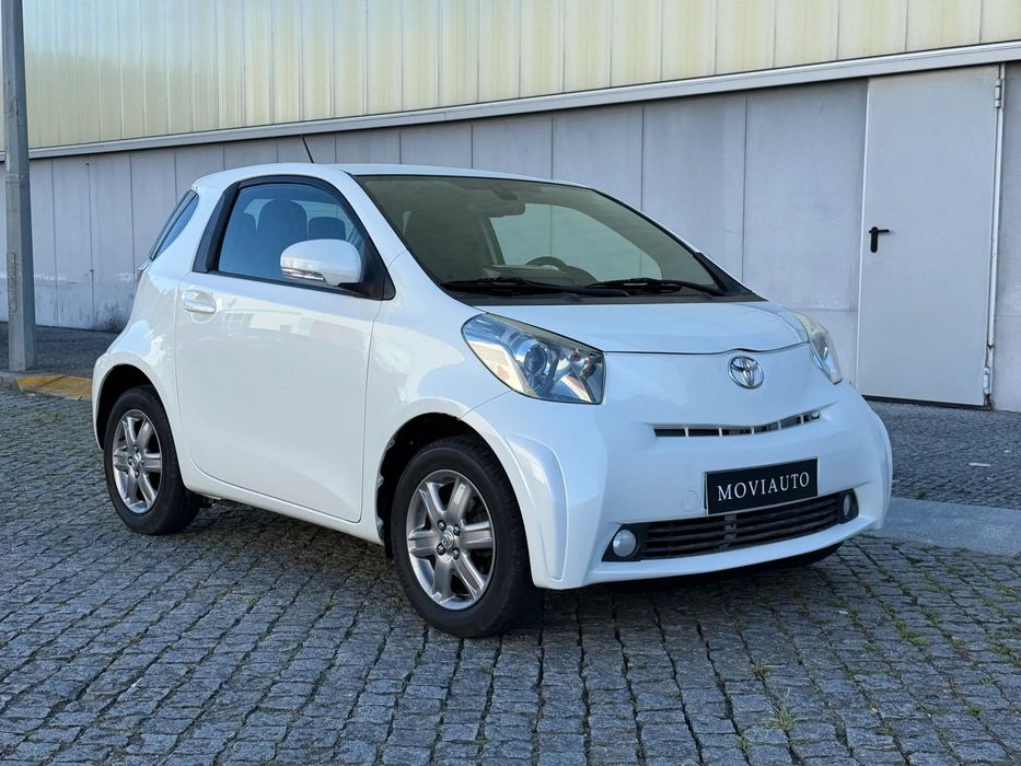Toyota iQ 1.0 Multidrive +