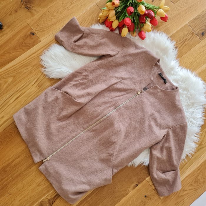 Płaszcz Motto 42 XL beżowy taupe suwak rekaw 3/4 Motto Woman Beige Zip Up Coat Long Jacket Overcoat wiosenny płaszczyk  wesele komunię chrzciny