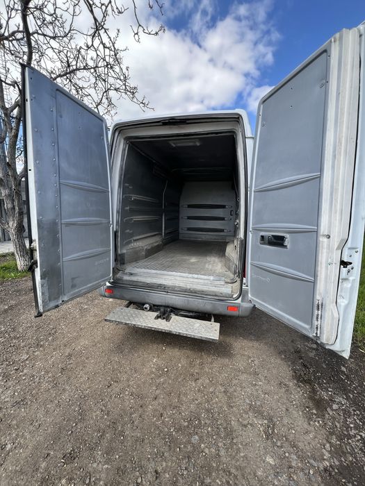 Mersedes-sprinter реф.