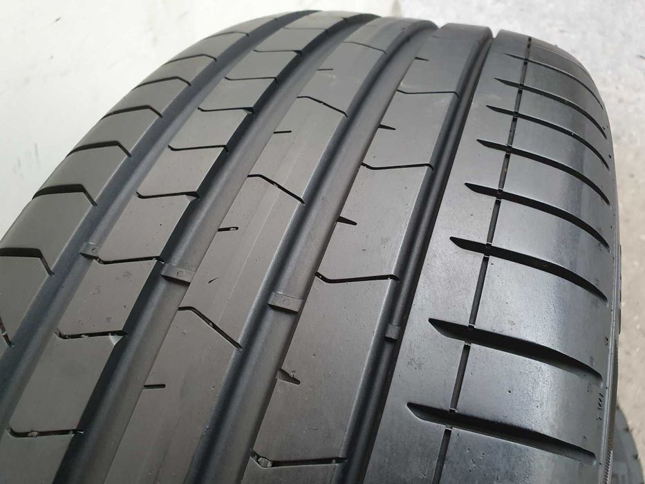 4x Pirelli P zero 235/50R19  7,5mm jak nowe  MO