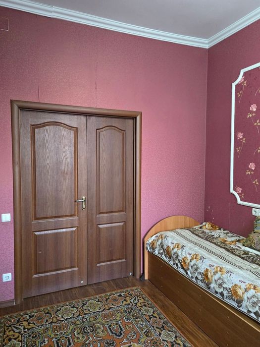 Продам 2-ох кімнатну квартиру по вул.Героїв Майдану