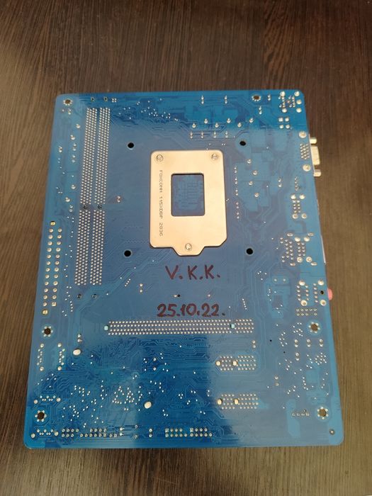 Материнка gigabyte  ga-h16m-s1