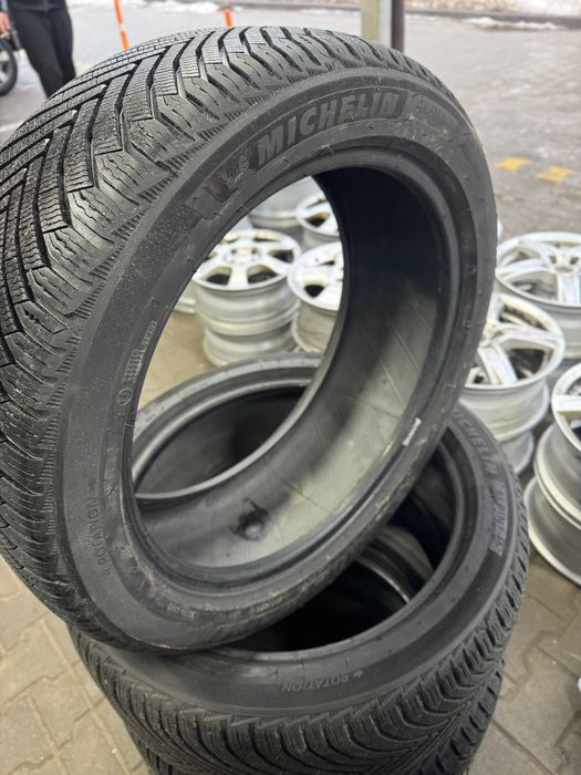 Michelin Alpin 7 235/45 R18 98V XL 2025