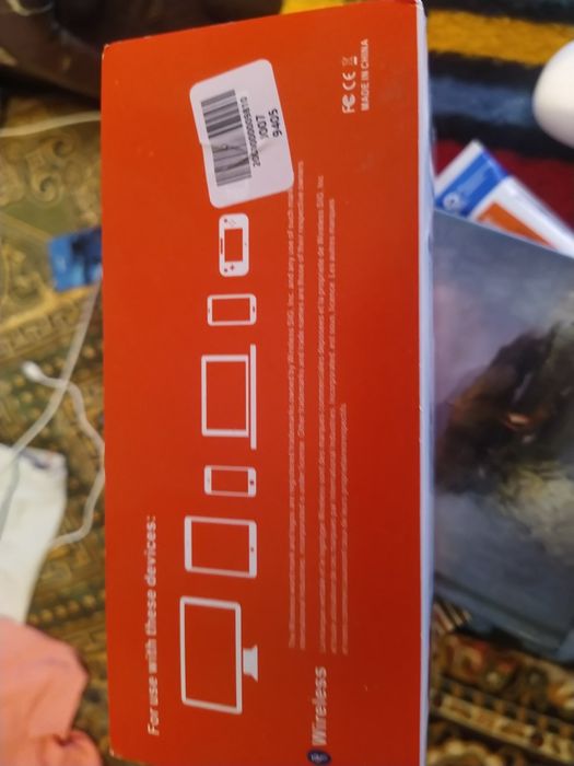 Продам блютуз колонку Charge mini 3+ звоните