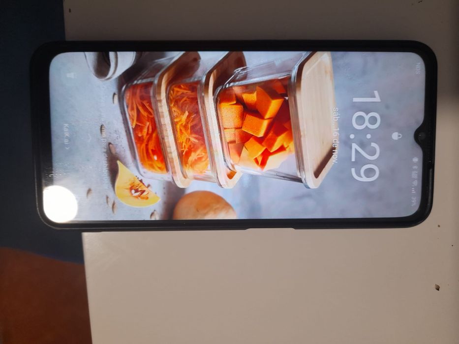 OPPO A77 5G como novo