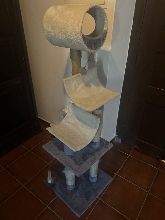 Arranhador para gato