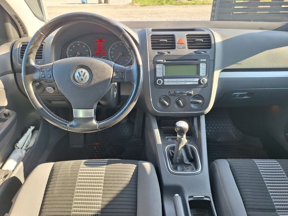 Vw Golf V 1.4 benzyna 80 KM LPG 2008r.