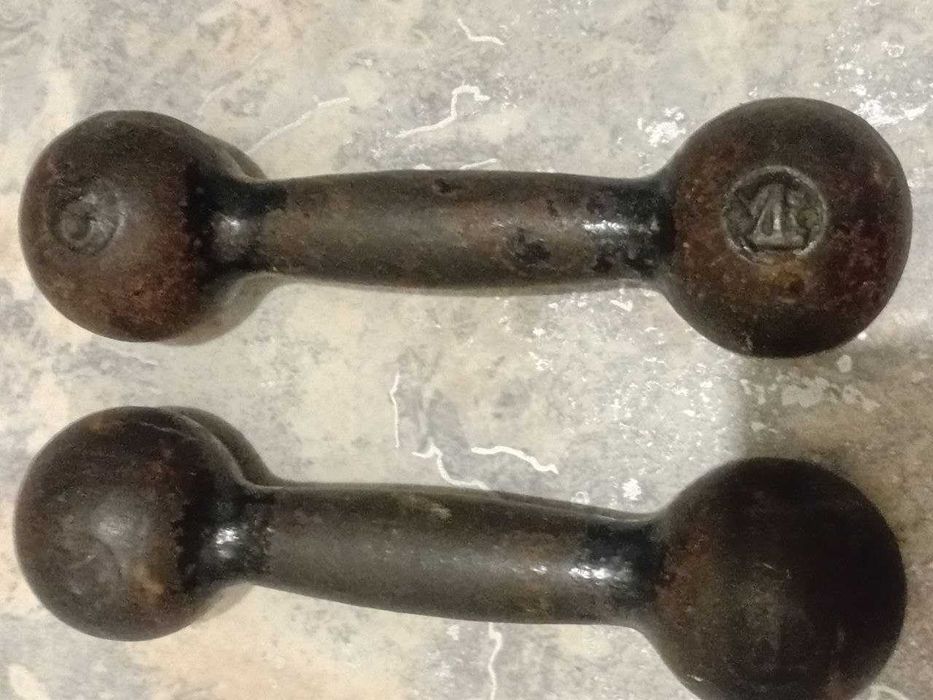 Гантели    2 килограмма