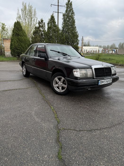 Продам мерседес w124 230
