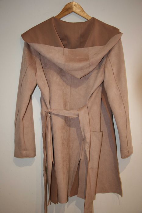 Sobretudo c/Capuz da Zara