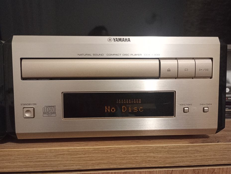 Sprzedam Micro wieża Yamaha pianocraft RX-E400. Zamienię na kolumny