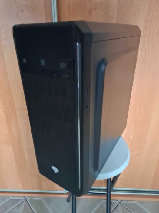 Obudowa PC Titan 660 Plus 4x wentylator 120mm nr 369