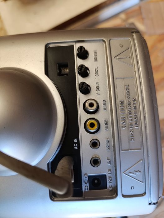 Televisão com radio64738349019394122