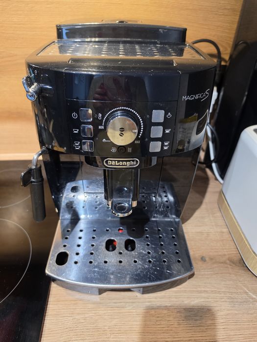 Ekspres automatyczny DeLonghi Magnifica S