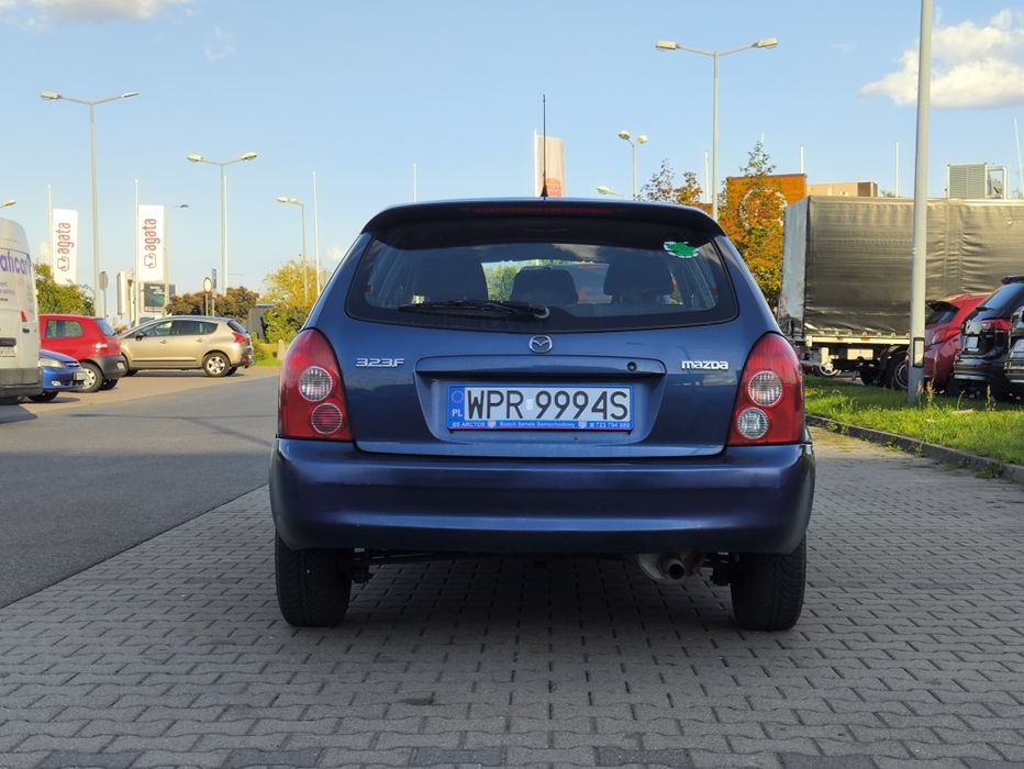 Mazda 323F 1.6 2003