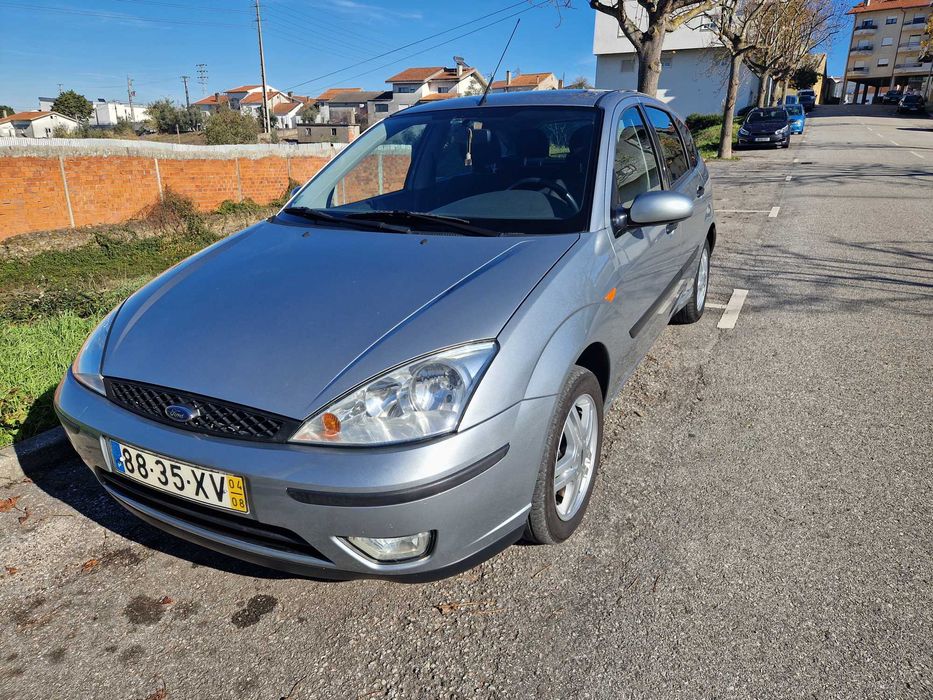 Ford Focus 1.4 gasolina/gpl