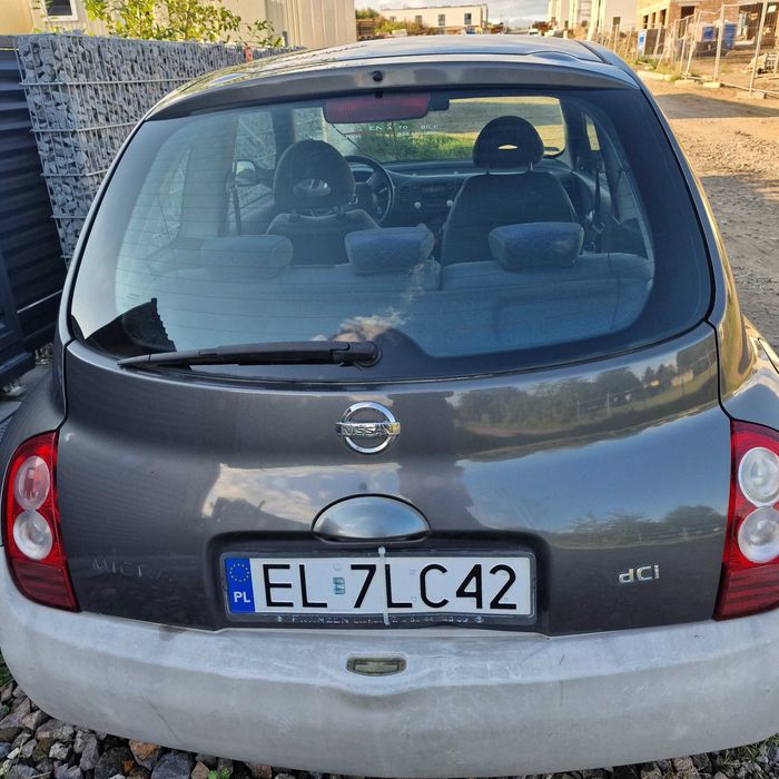 sprzedam auto nissan micra r. 2004