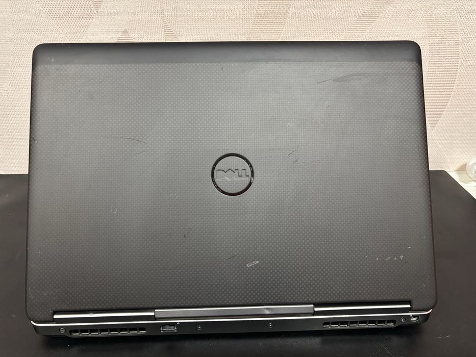 Ноутбук Dell Precision 7510 15,6” FHD IPS Intel E3-1535/16/512/Nvidia