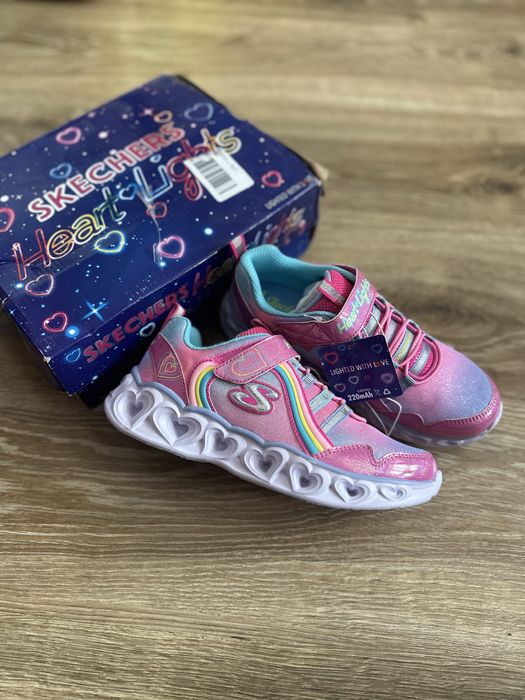 Кросівки Skechers світяться нові 34-35 р.