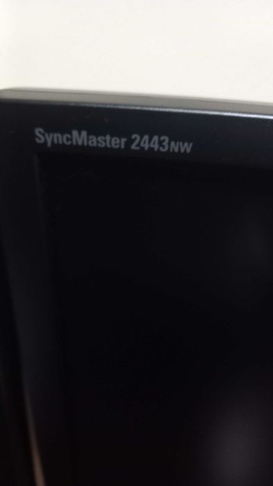 Monitor  syncmaster 2443NW Samsung