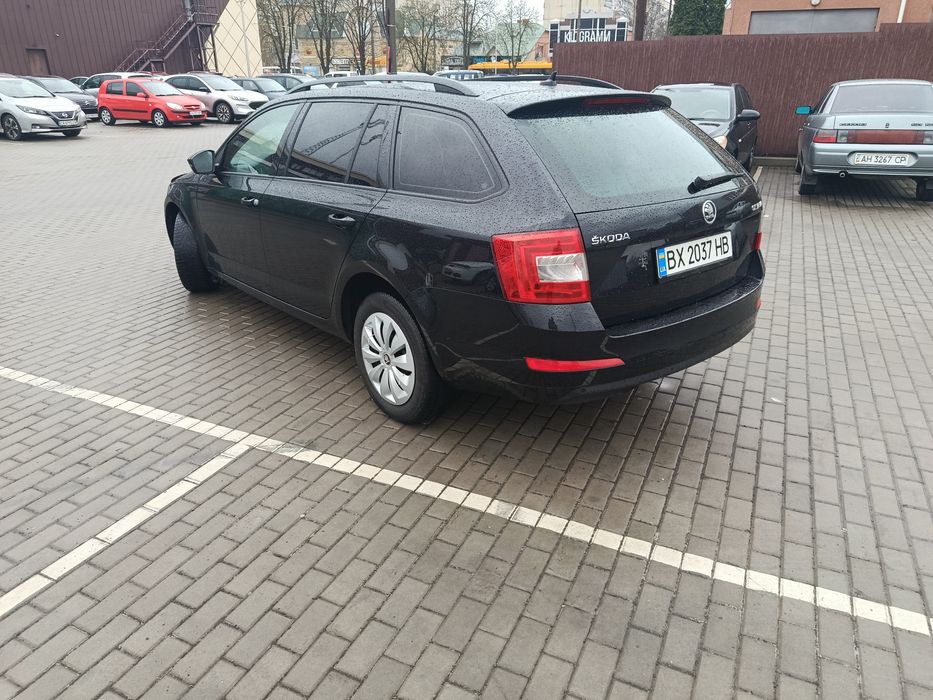 Продам Шкода А-7  1.6 TDI