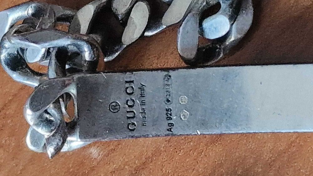 Pulseira prata Gucci