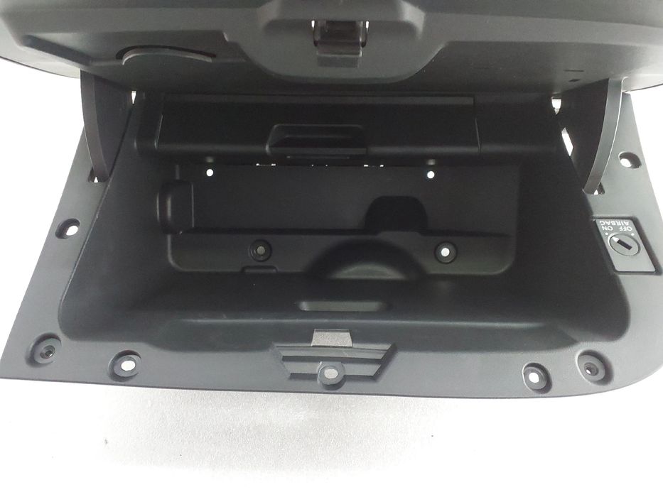Porta luvas SEAT Ibiza IV ST (6J8, 6P8)