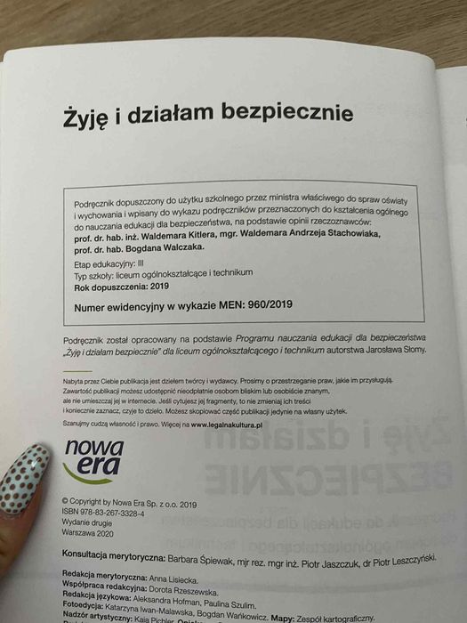 Książka do 1 klasy LO - Edukacja dla bezpieczeństwa