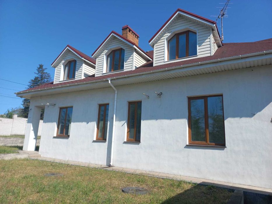 Продається енергоефективний котедж площею 263 кв.м.