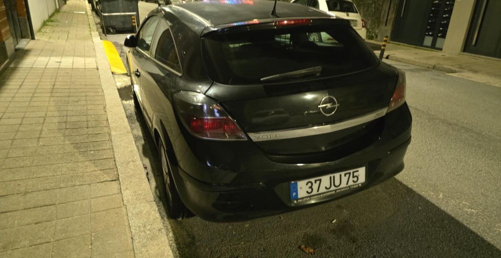 VENDO OPEL ASTRA GTC SPORT 1.300 de 2010