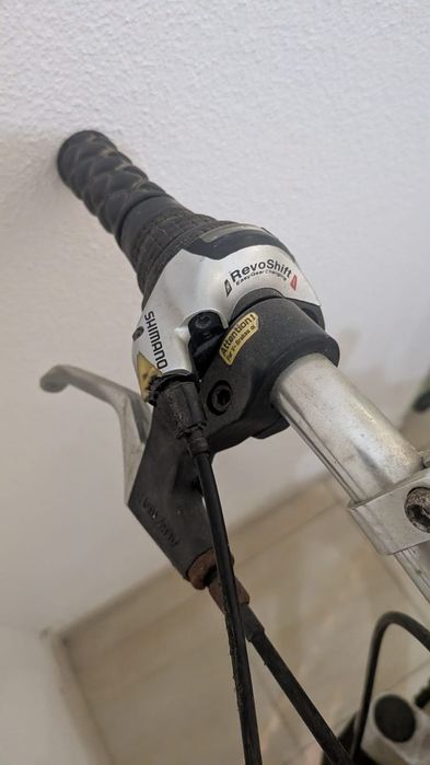 Bicicleta Alumínio + Outra Bicicleta OFERTA