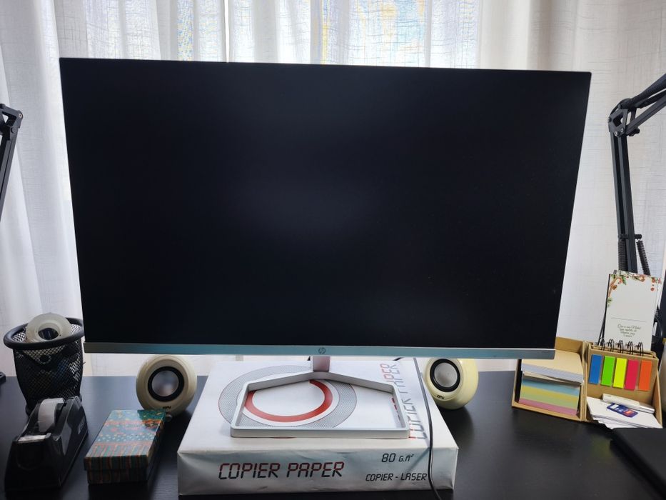Monitor HP M24F para PC