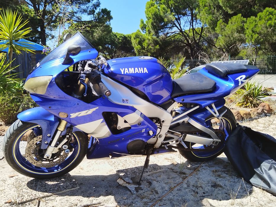 Yamaha yzf 1000r