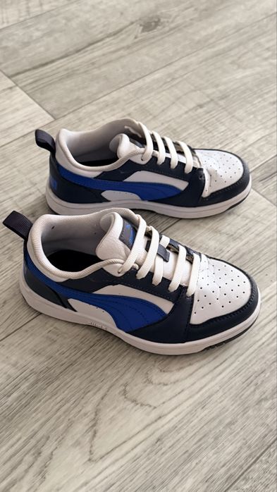 Кросівки Puma для хлопчика в гарному стані