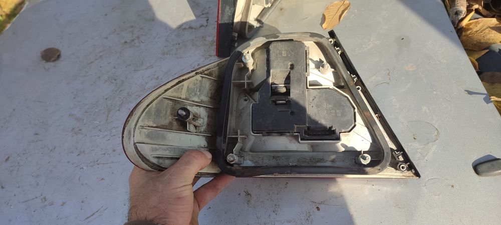 Задні фонарі мерседес бенс w208