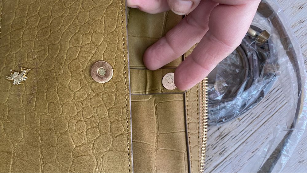 US Polo Ralph Lauren piękna torebka wymiary wysokość 20,szerokość 20 ,głębokość 16 cm .Wzór krokodyla skóry