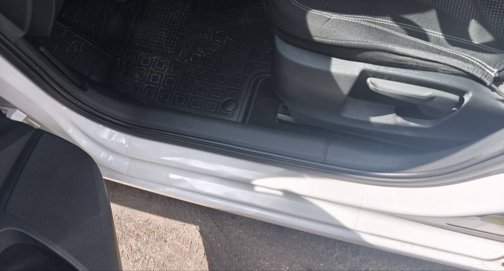 Продам машину Skoda Octavia , 1,6 , 2019 года