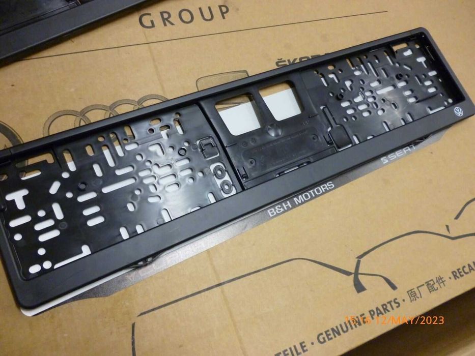 VW Volkswagen Номерна рамка для номерів під номера Оригінал