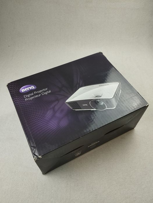 Projektor BenQ W750